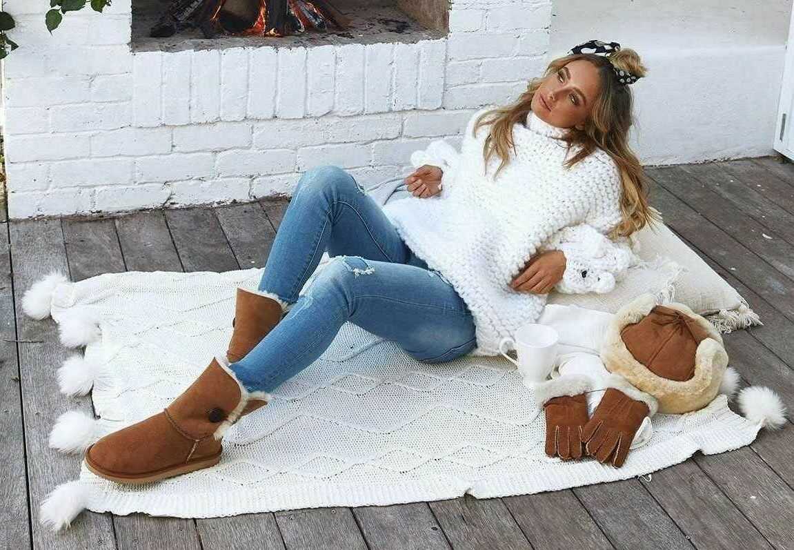UGG
